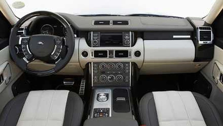 Range Rover Vogue 2011: l'evoluzione del lusso