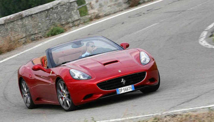 Ferrari California HELE System