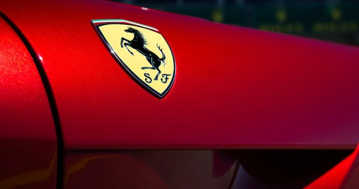 Ferrari: prove di ibrido aspettando il nuovo SUV?