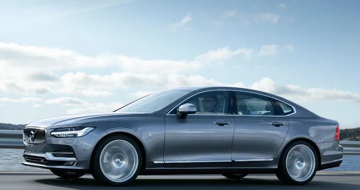 Volvo S90: anteprima al Salone di Detroit 2016