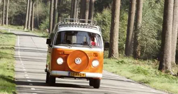 Il pulmino Volkswagen T2 ritorna in Europa