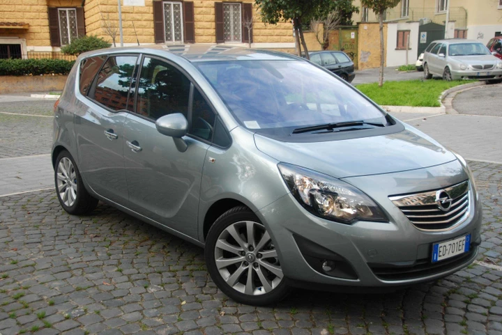 Opel Meriva 1.4 Turbo: flessibilità al primo posto