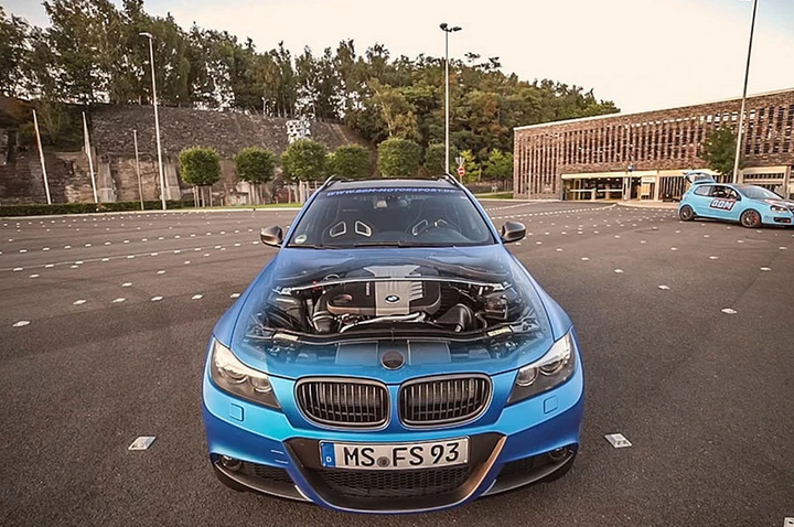Bmw 330d Touring E91 by BBM Motorsport