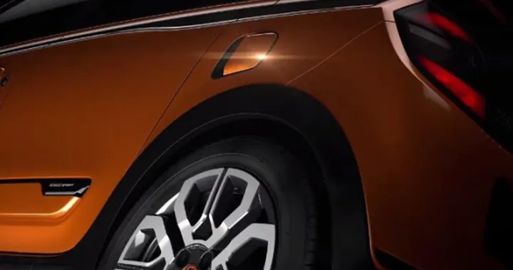 Nuova Renault Twingo RS: il primo teaser