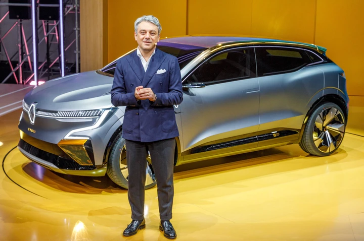 Renault eWays ottobre 2020: immagini ufficiali