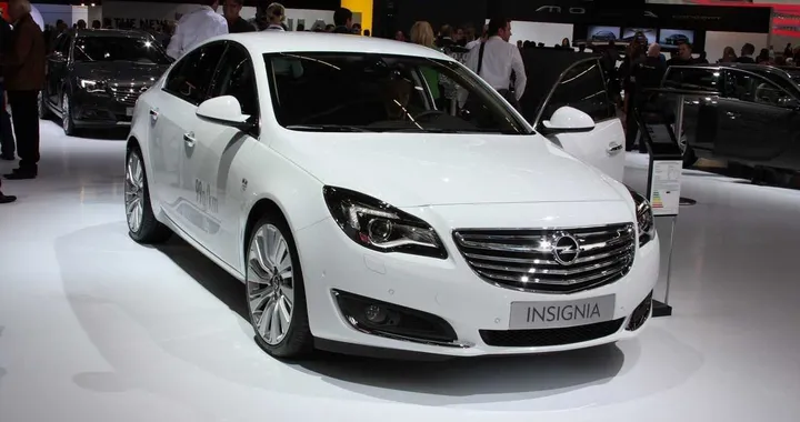 Opel Insignia 2014 al Salone di Francoforte