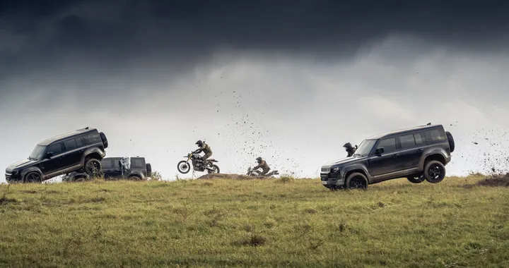 Land Rover Defender: protagonista del nuovo film di 007