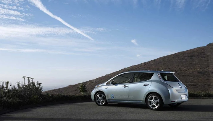 Auto elettriche, una tassa perché libere dal petrolio