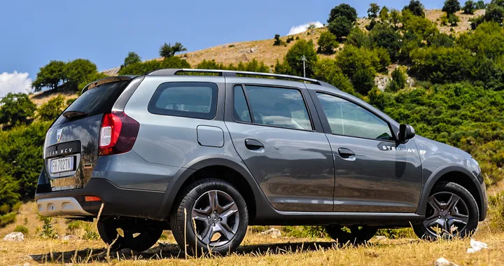 Dacia Logan MCV Stepway 1.5 dCi Brave: la prova su strada