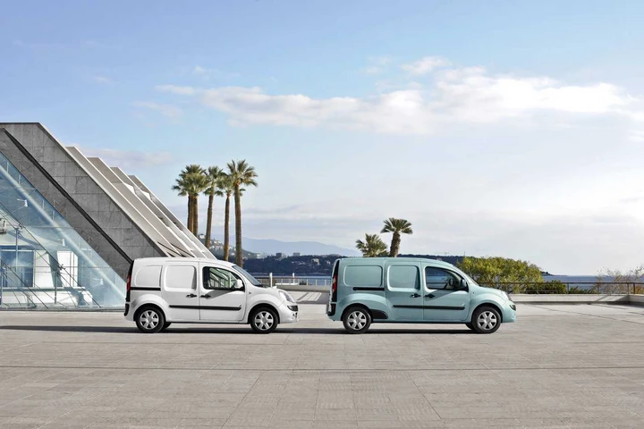 Renault Kangoo Express Z.E. diventa Maxi