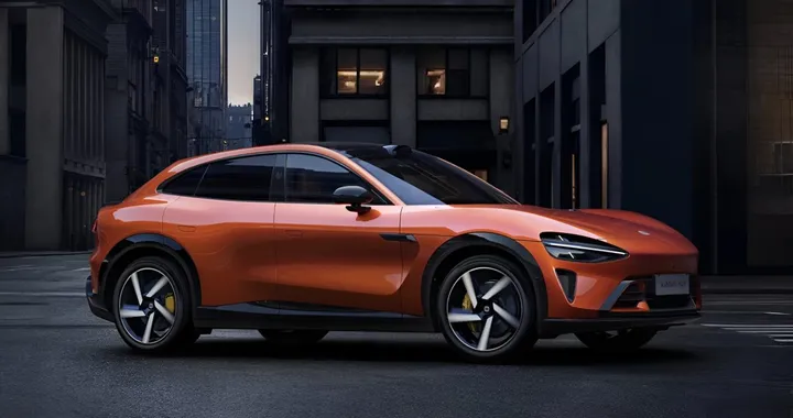 Xiaomi presenta il YU7: SUV elettrico di lusso con 835 km di autonomia