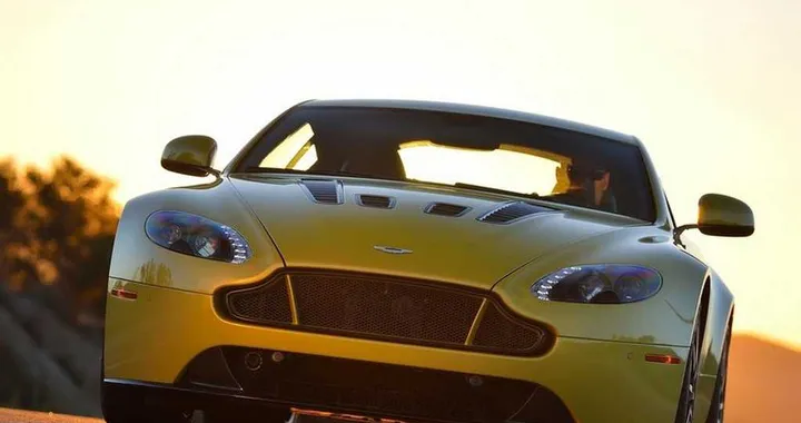Aston Martin V12 Vantage S MY 2014