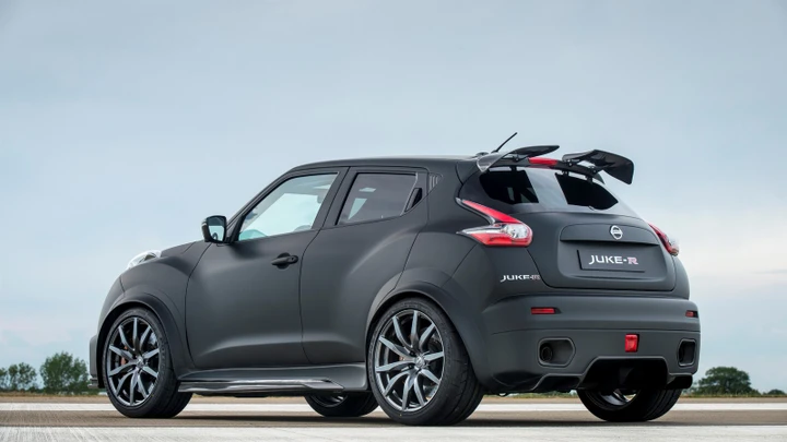 Nissan Juke-R 2.0