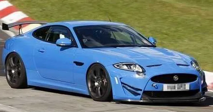 Jaguar XKR-S, foto spia al Nurburgring