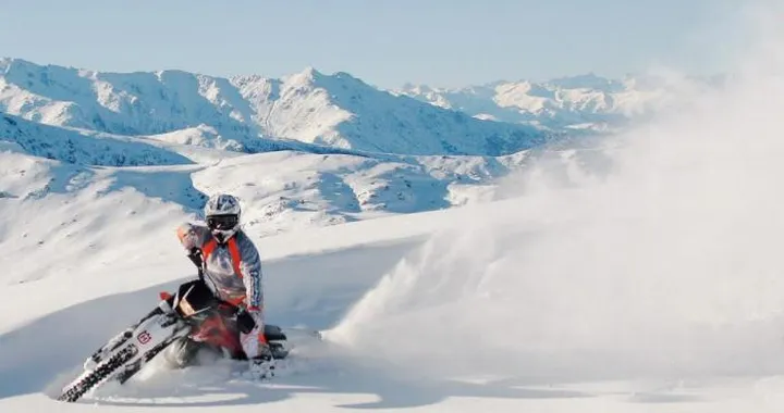 Viaggiare in moto d'inverno si può: i consigli utili