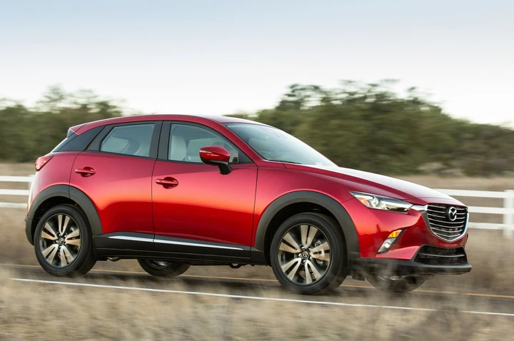 Mazda CX-3: immagini inedite