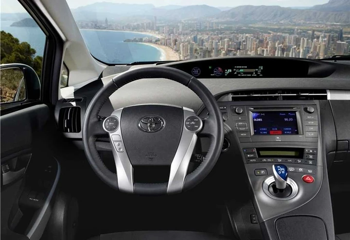 Prius Plug-in 2013