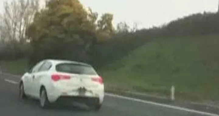 Una mini flotta di Giulietta in trasferta sulla A1