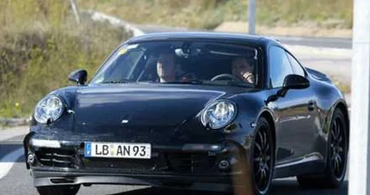 Porsche 911: primi dettagli della nuova generazione
