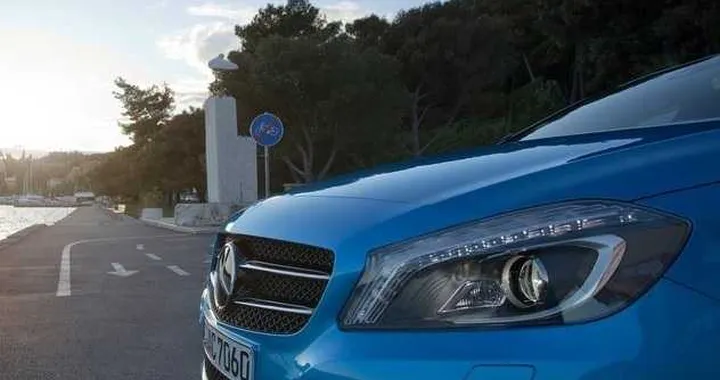 Mercedes Classe C 2014, nuovi motori in arrivo