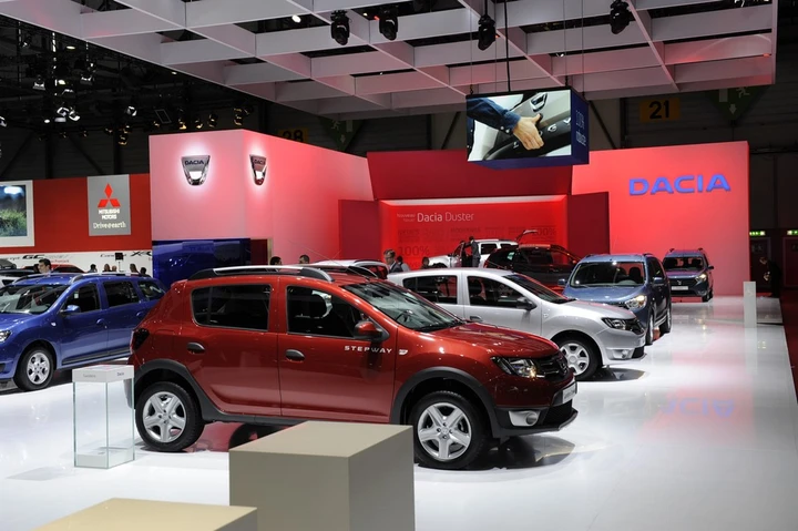 Stand Dacia al Salone di Ginevra 2014