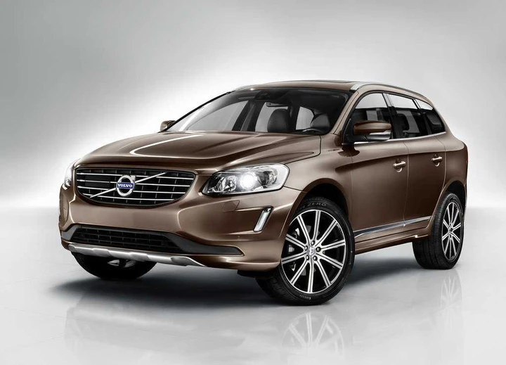 Volvo XC60 restyling, debutto al Salone di Ginevra