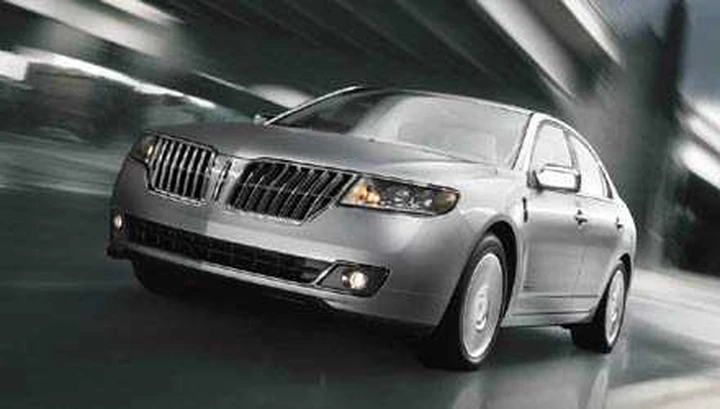 A New York la Lincoln Mkz Hybrid