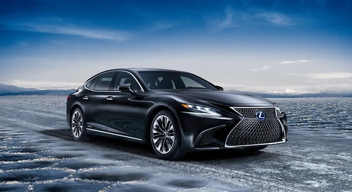 Lexus LS MY 2018: i sistemi di assistenza alla guida