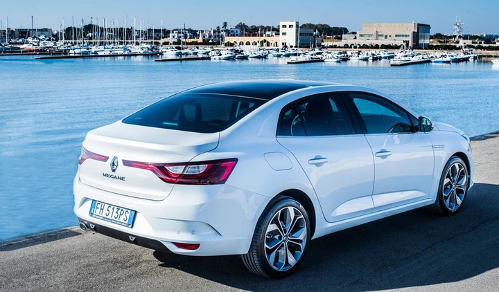 Renault Megane Grand Coupé, primo contatto