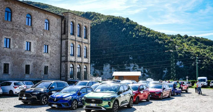 Roma Eco Race 2025: sfida di efficienza tra veicoli elettrici e ibridi