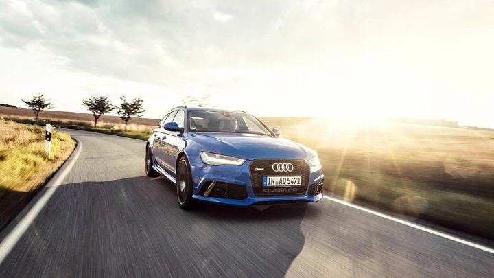Audi RS6 Performance Nogaro Edition: omaggio alla RS2