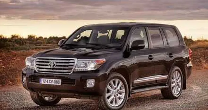 Toyota Land Cruiser V8 2012