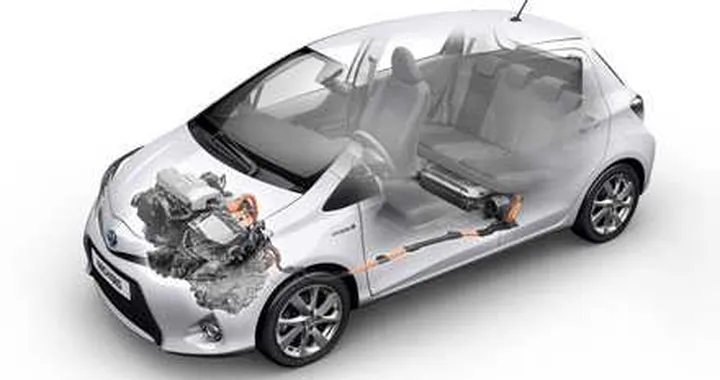 Toyota Yaris Hybrid HSD