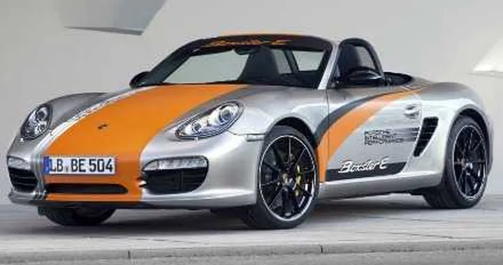 Porsche Boxster E: elettrica e sportiva