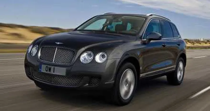 Bentley SUV: sotto il cofano il 12 cilindri?