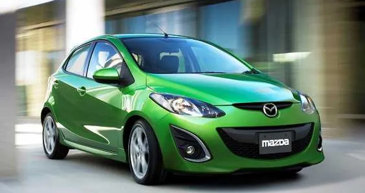 Mazda2: ecco la versione per gli USA
