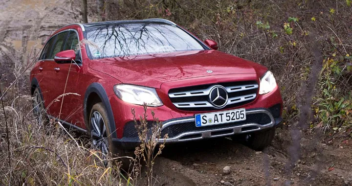 Mercedes Classe E 4MATIC All-Terrain, il lusso di andare ovunque