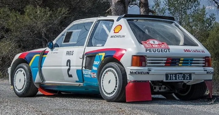 All'asta la leggendaria Peugeot 205 T16 di Ari Vatanen