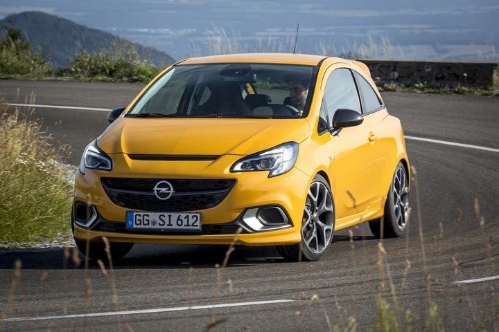 Opel Corsa GSi: il divertimento è assicurato