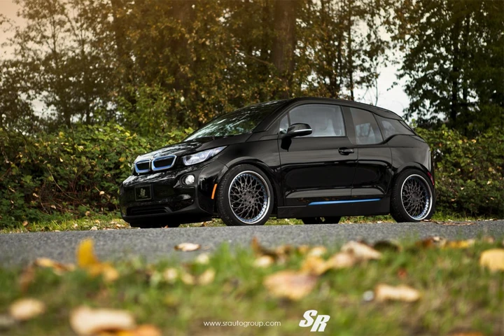 BMW i3 by SR Auto Group