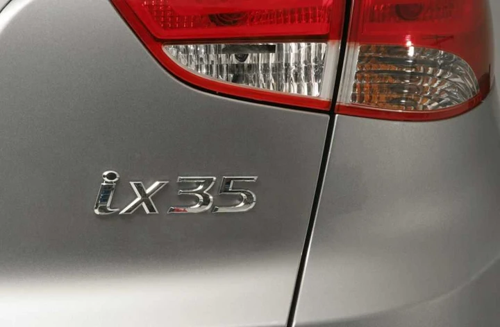Hyundai ix35, prime immagini ufficiali