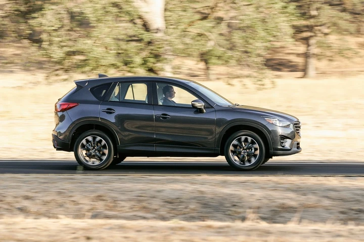 Mazda CX-5 2015: le immagini ufficiali