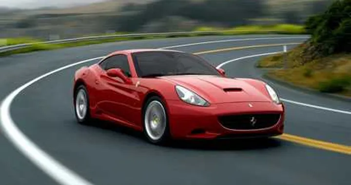 Ferrari California restyling 2012: avrà 490 CV