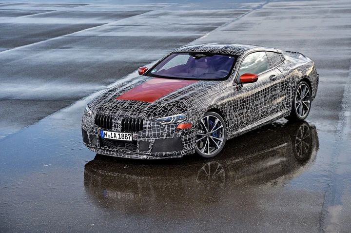 Bmw Serie 8: immagini ufficiali dei test ad Aprilia di gennaio 2018
