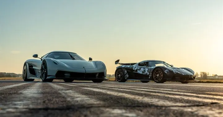 Koenigsegg: Jesko Absolut e Gemera regalano spettacolo in pista