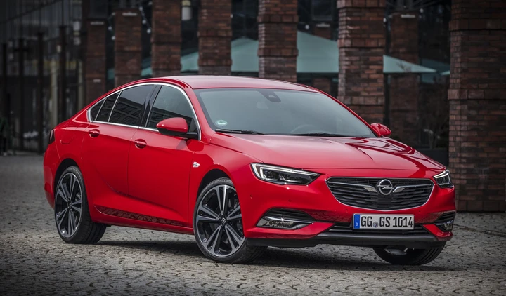Nuova Opel Insignia Grand Sport: primo contatto