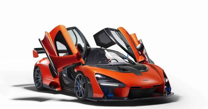 McLaren Senna: l’ultimo esemplare all’asta per 2,67 milioni di dollari