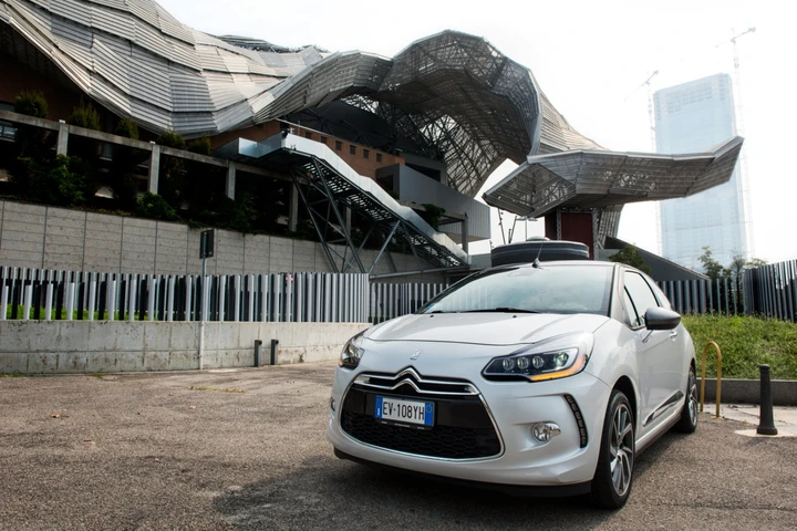 Citroen DS3 con fari xeno full led: primo contatto