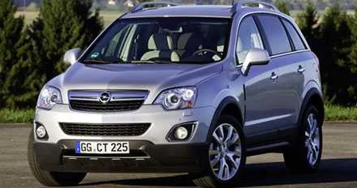 Opel Antara restyling in anteprima a Bologna