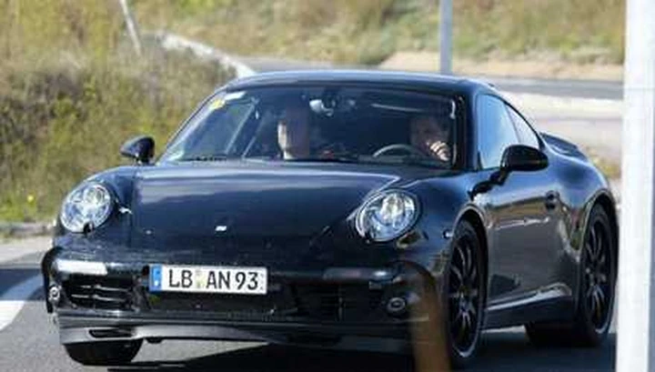 Porsche 911: primi dettagli della nuova generazione